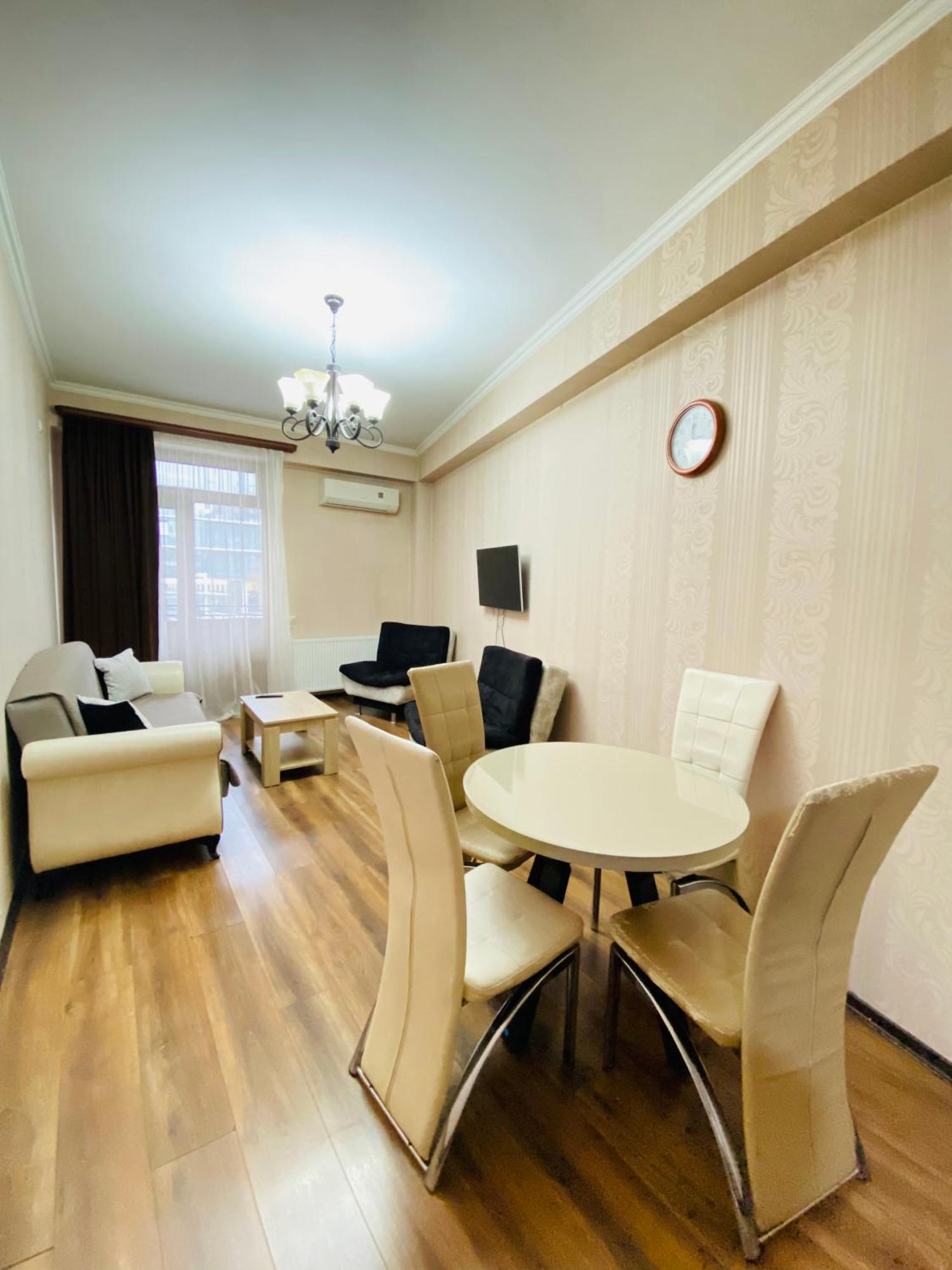 Mg Apartments In Tbilisi Eksteriør bilde